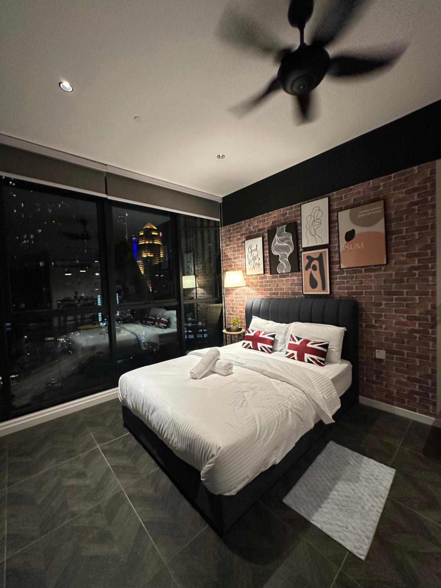 Skyline Homes By Scarletz Suites Klcc كوالالمبور المظهر الخارجي الصورة