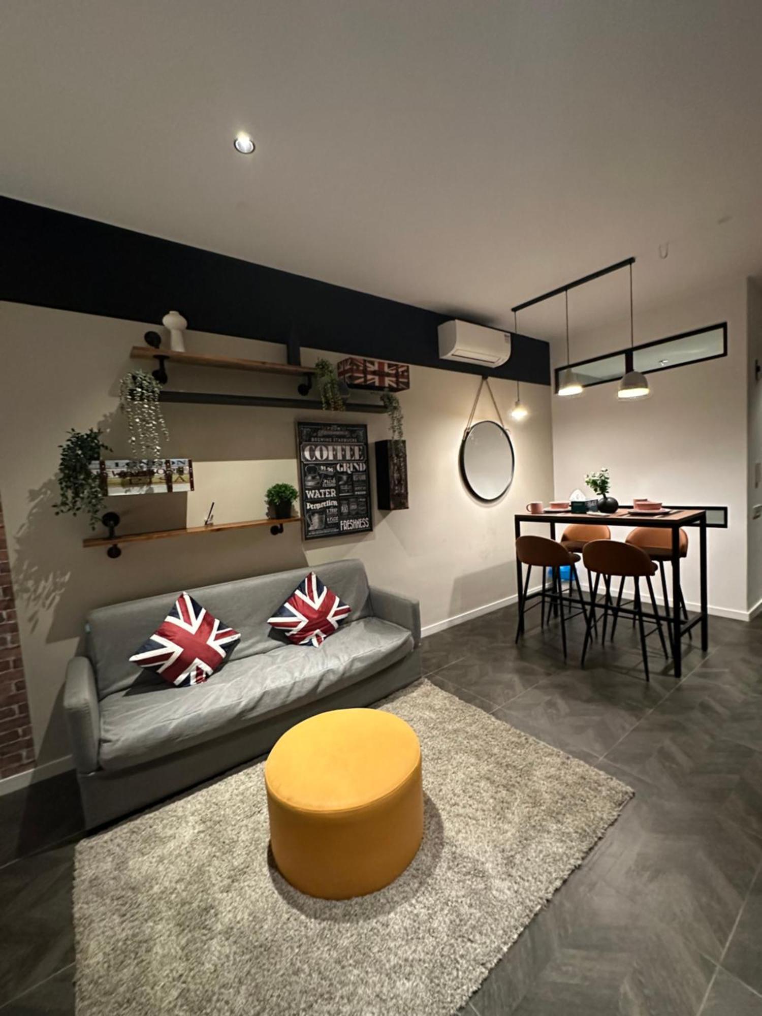 Skyline Homes By Scarletz Suites Klcc كوالالمبور المظهر الخارجي الصورة