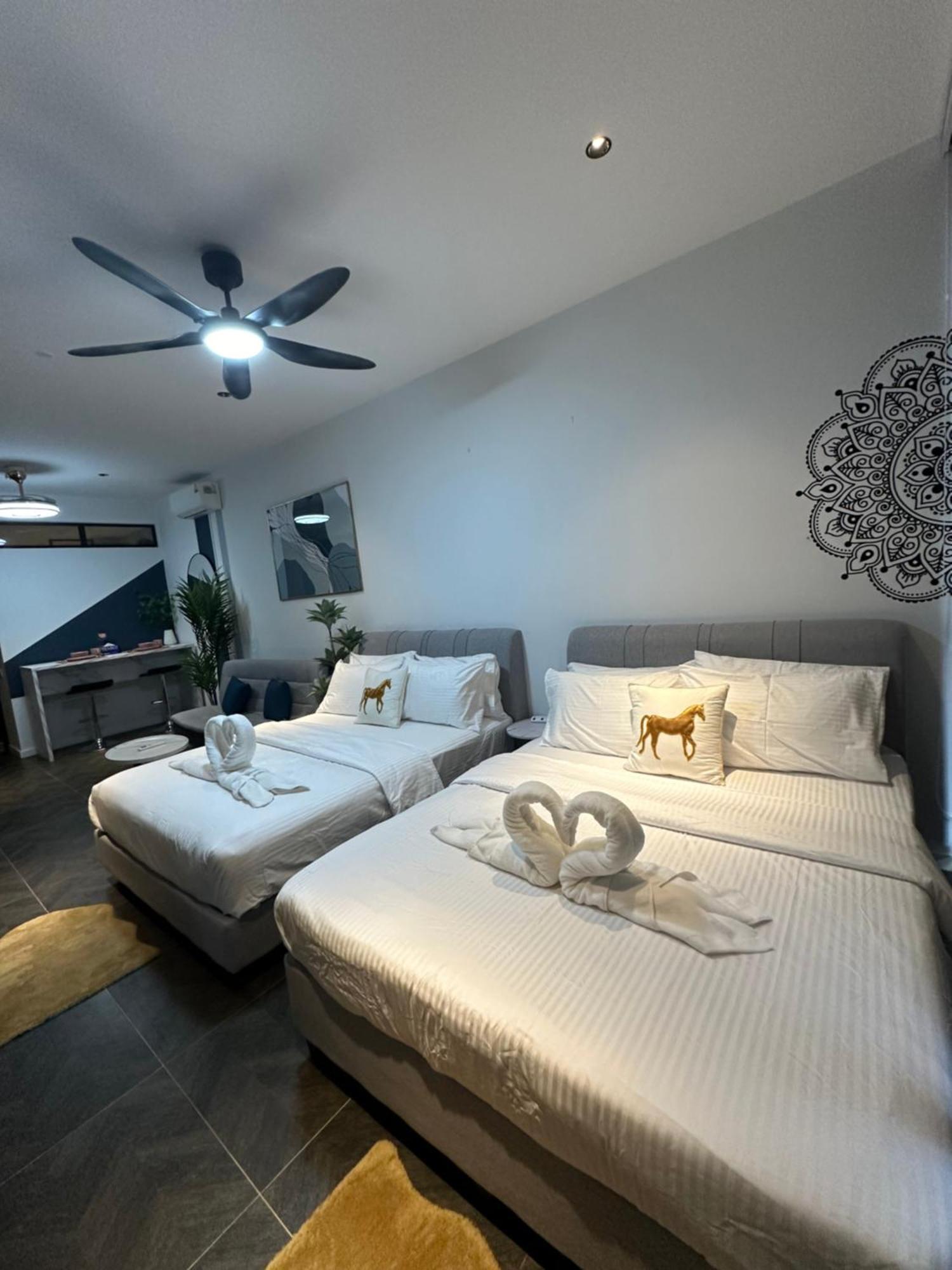 Skyline Homes By Scarletz Suites Klcc كوالالمبور المظهر الخارجي الصورة